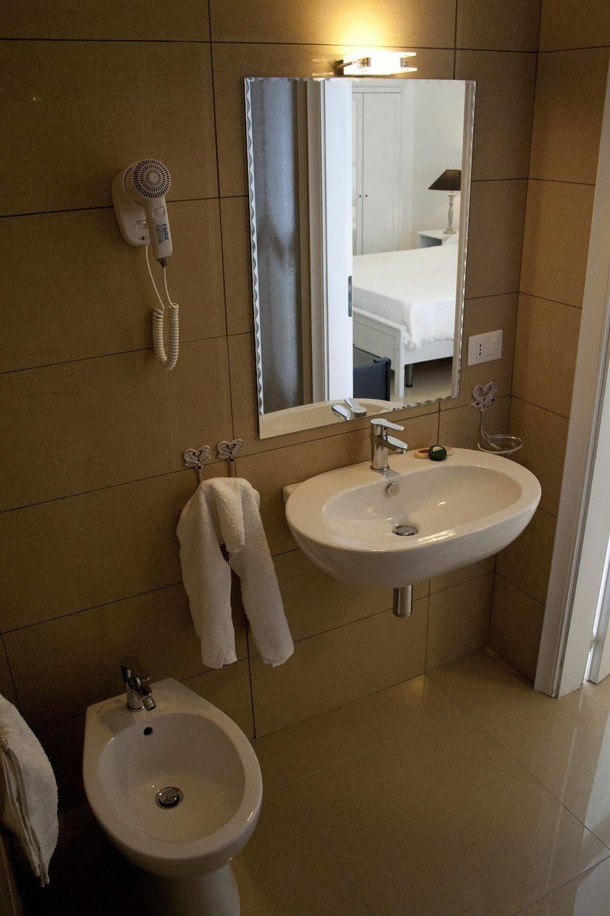B&B Artemide Lecce Luaran gambar